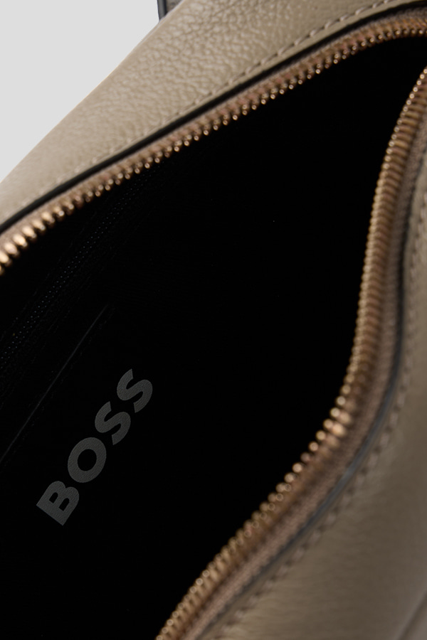 ΤΣΑΝΤΑ BOSS - 210 ΚΑΦΕ